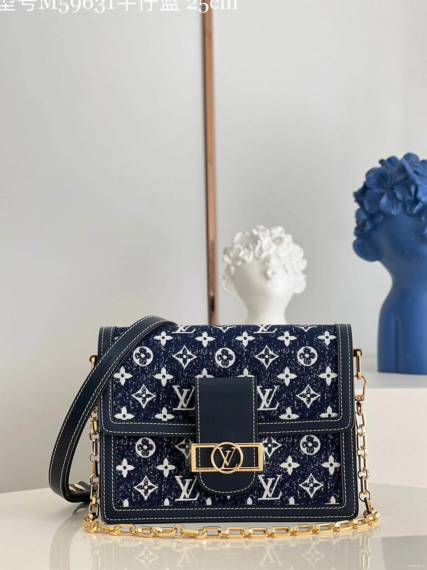 WIS DAUPHINE MM VUITTON LOUIS 1001